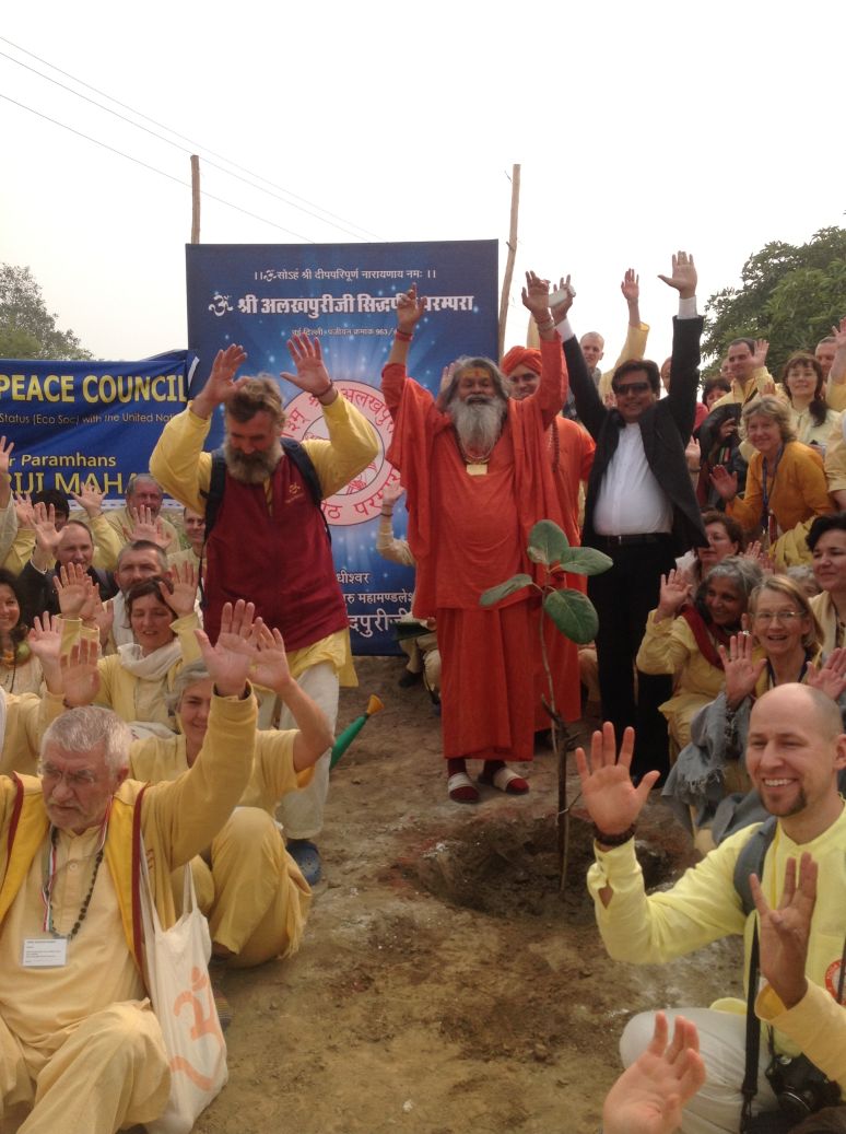 hara hara mahadev joy as the tree is blessed by swamiji