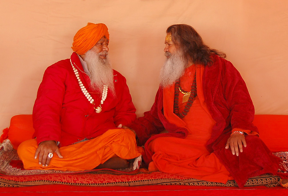 IMG 11 Swamiji with Acharya Mahamandaleshwar Shukhdevanandji