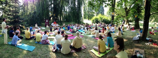 Swami-Maheshwarananda-sadhana-camp-Strilky