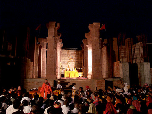 Evening Satsang with Swamiji at Holy Guruji’s Samadhi